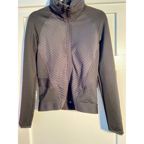 Women’s SZ small Adidas Cold RDY Preowned Training Jacket WSS13 - Picture 2 of 16